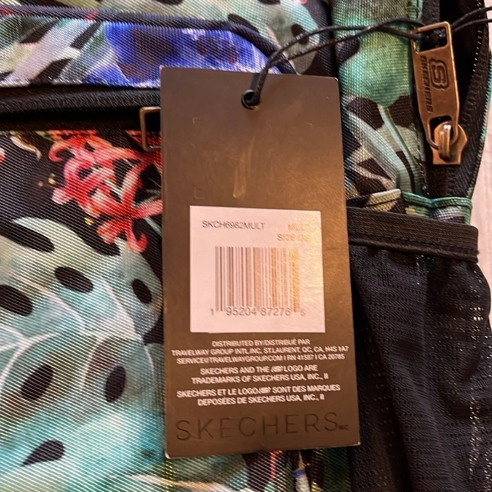 NWT-Skechers-black with multi floral back pack.metal zippers.unisex